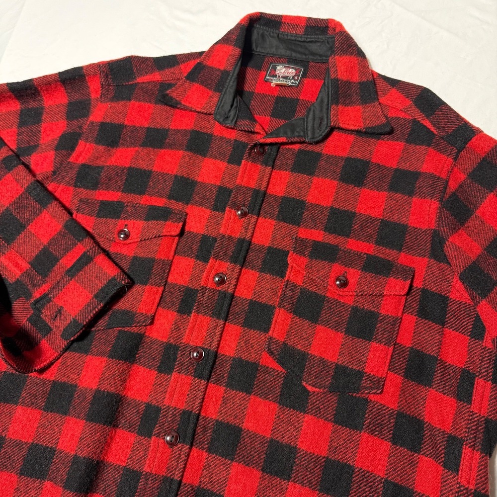 Vintage (50’s) Woolrich Mens Wool Buffalo Plaid Shirt Jacket Size 17 Large USA